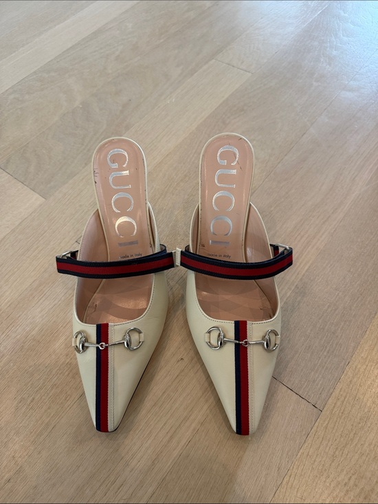 Gucci Shoes - Gucci Cream Leather Pointed Mule with Red & Navy Web Stripe